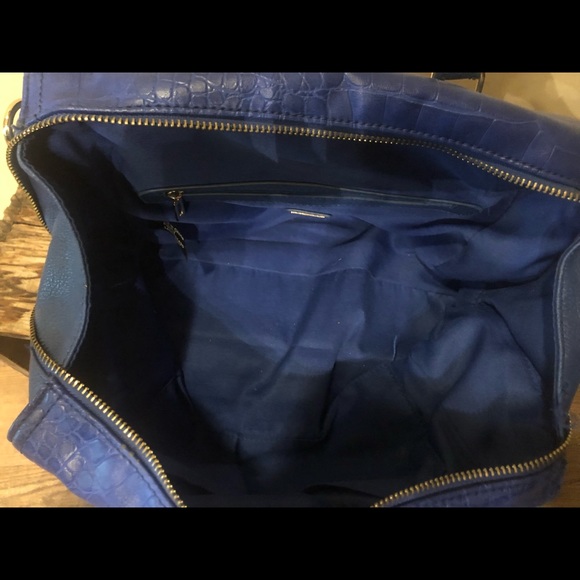 Guess blue hand bag - Picture 7 of 7
